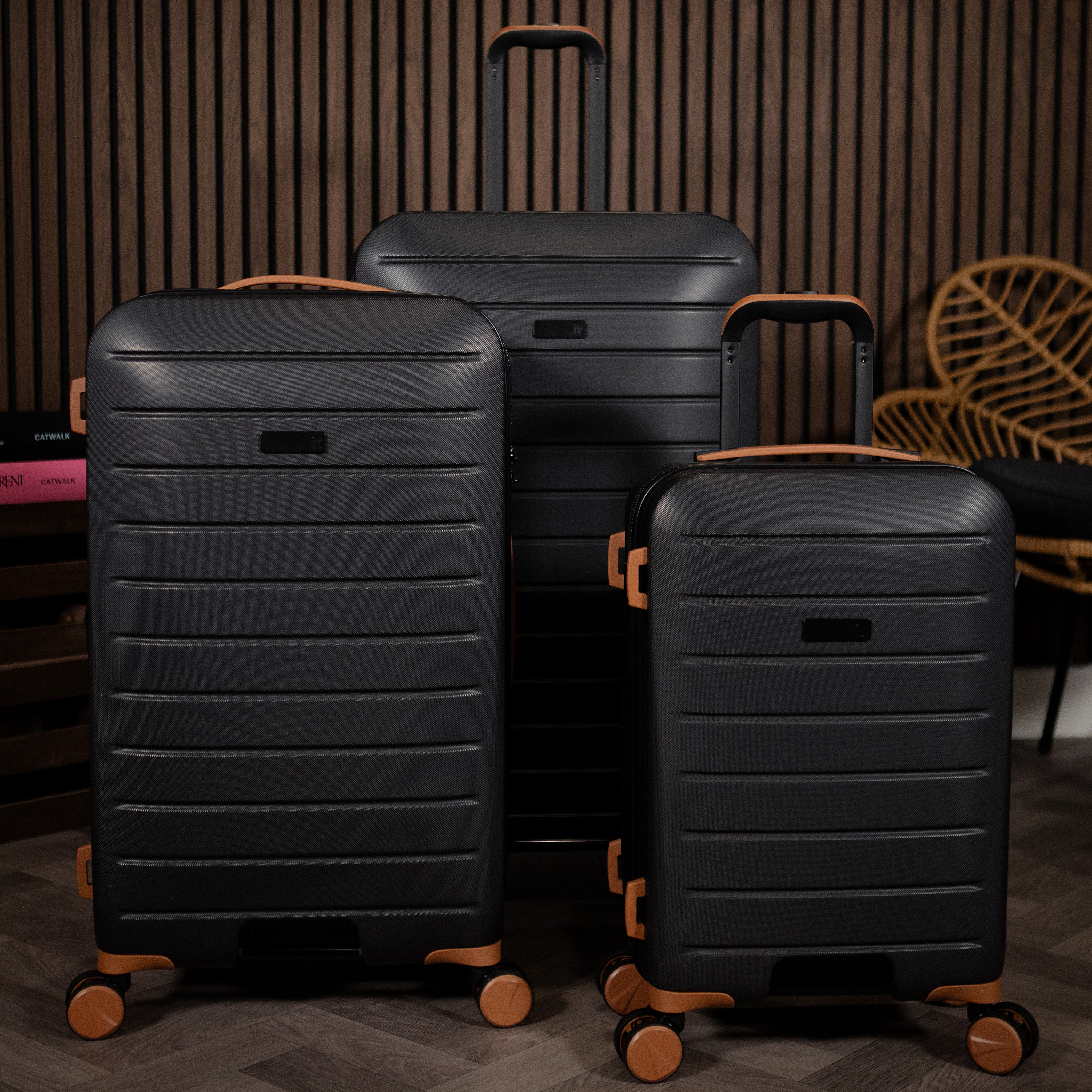 Legion Trunk - Medium (Black) - Image 2